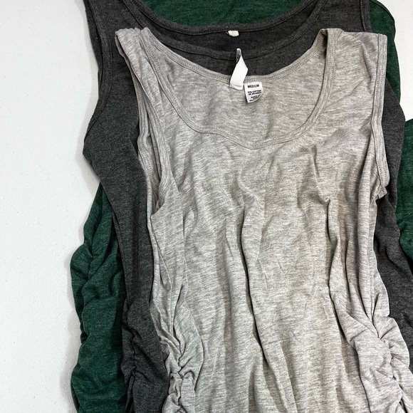 Maternity Bundle 3 Tanks size M - Picture 2 of 2